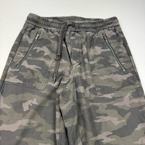 Women’s Athleta Farallon Cuffed Jogger Sweatpants Size 4 - Picture 3 of 6